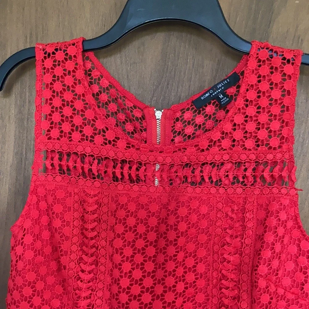 3/$45 Romeo & Juliet couture dress crochet like shell w ruffle detail size M - Picture 6 of 17